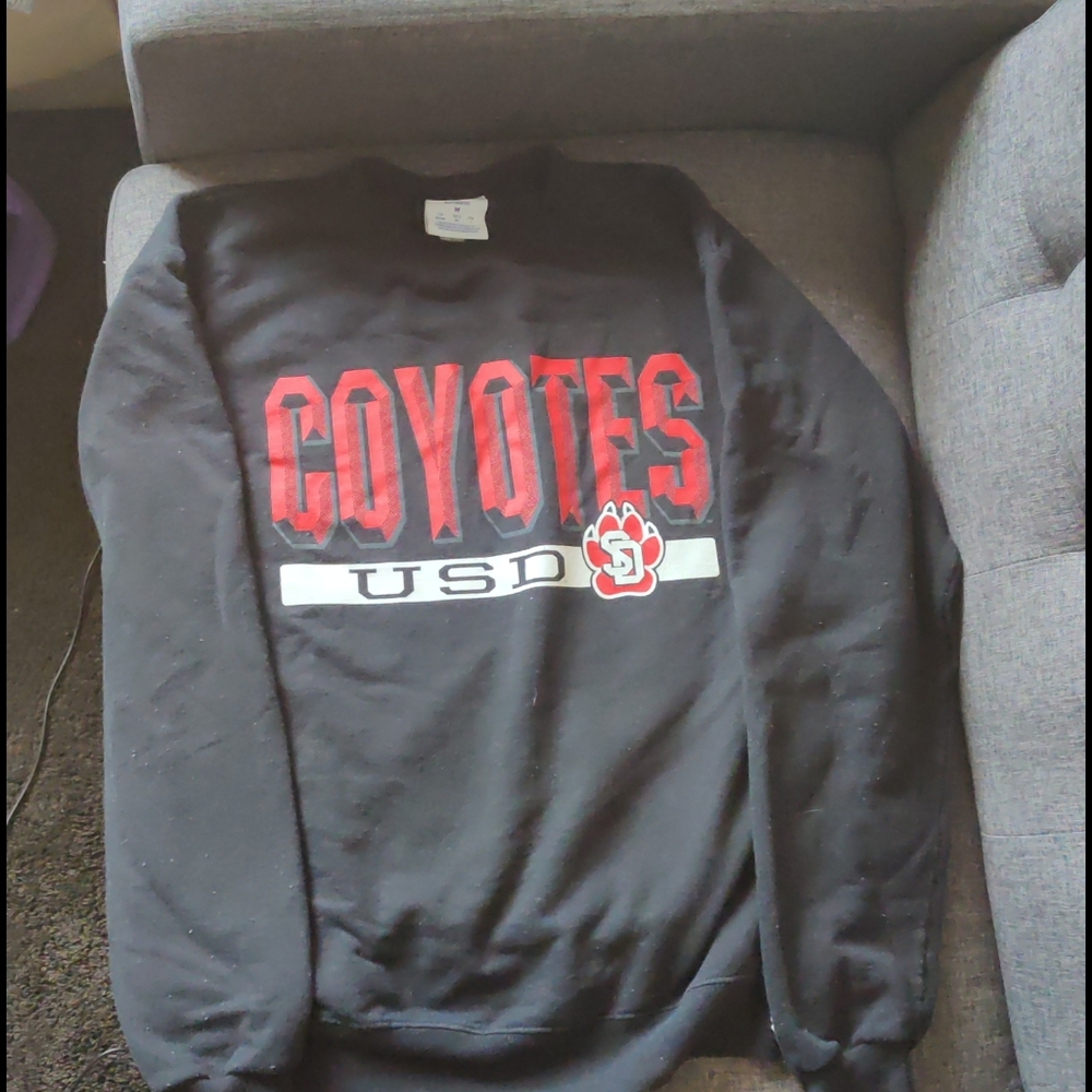 USD coyotes sweatshirt